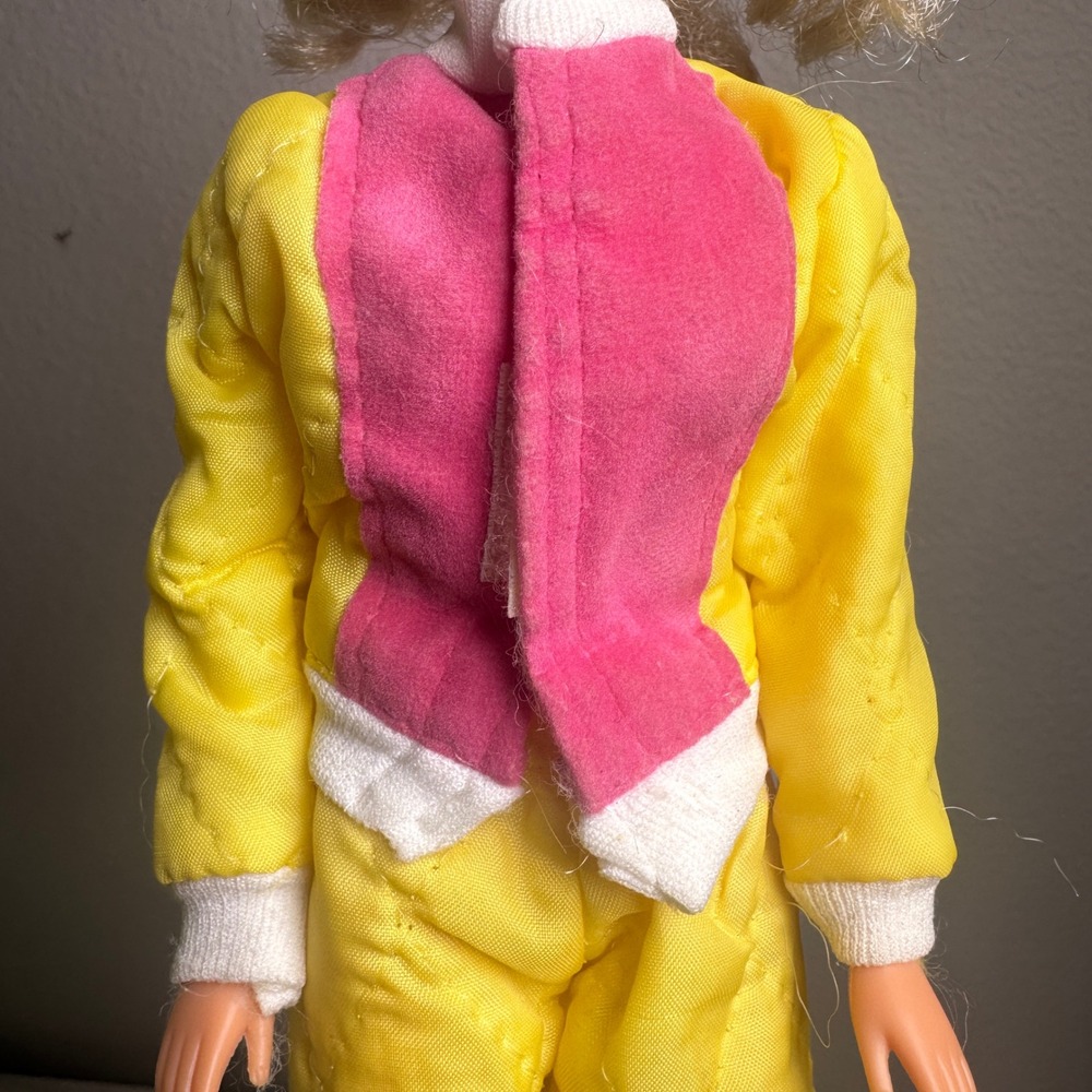 Vintage Ski Suit Outfit Fashion for Barbie's Yellow Pink Quilted with Doll Retro - Picture 8 of 11